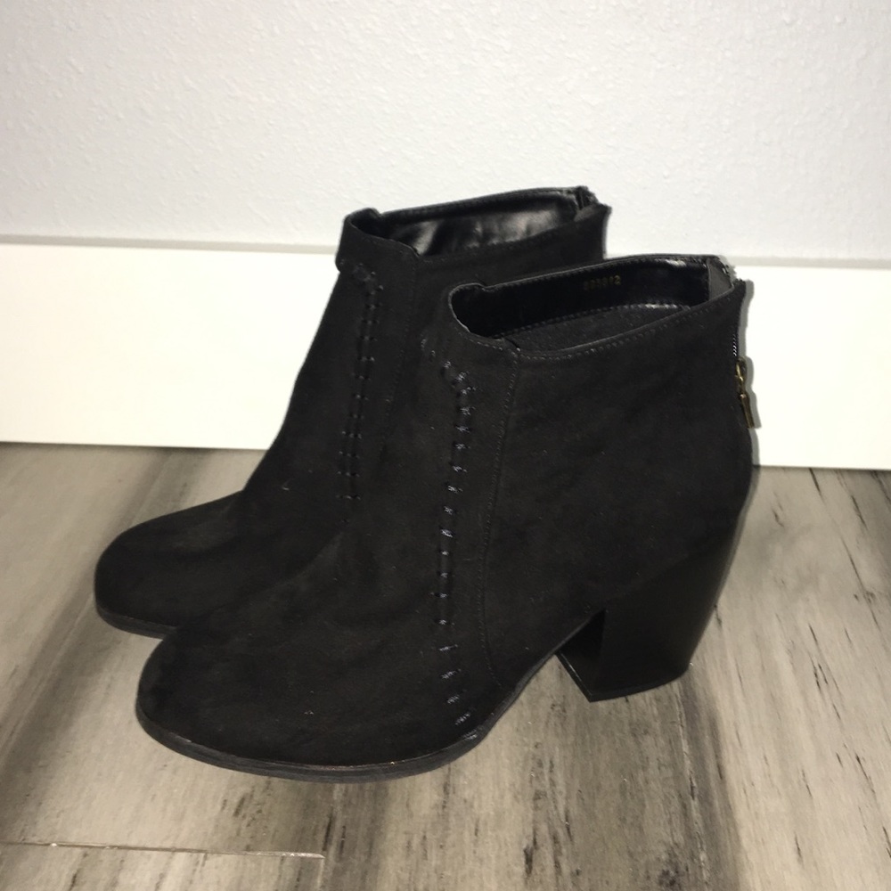 Ankle booties